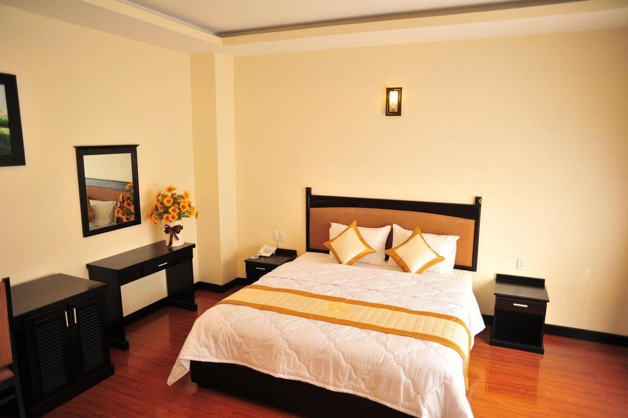 Than Thien - Friendly Hotel Hue Bagian luar foto