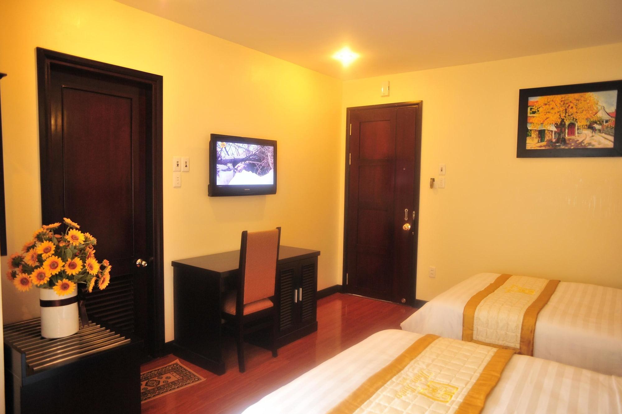 Than Thien - Friendly Hotel Hue Bagian luar foto