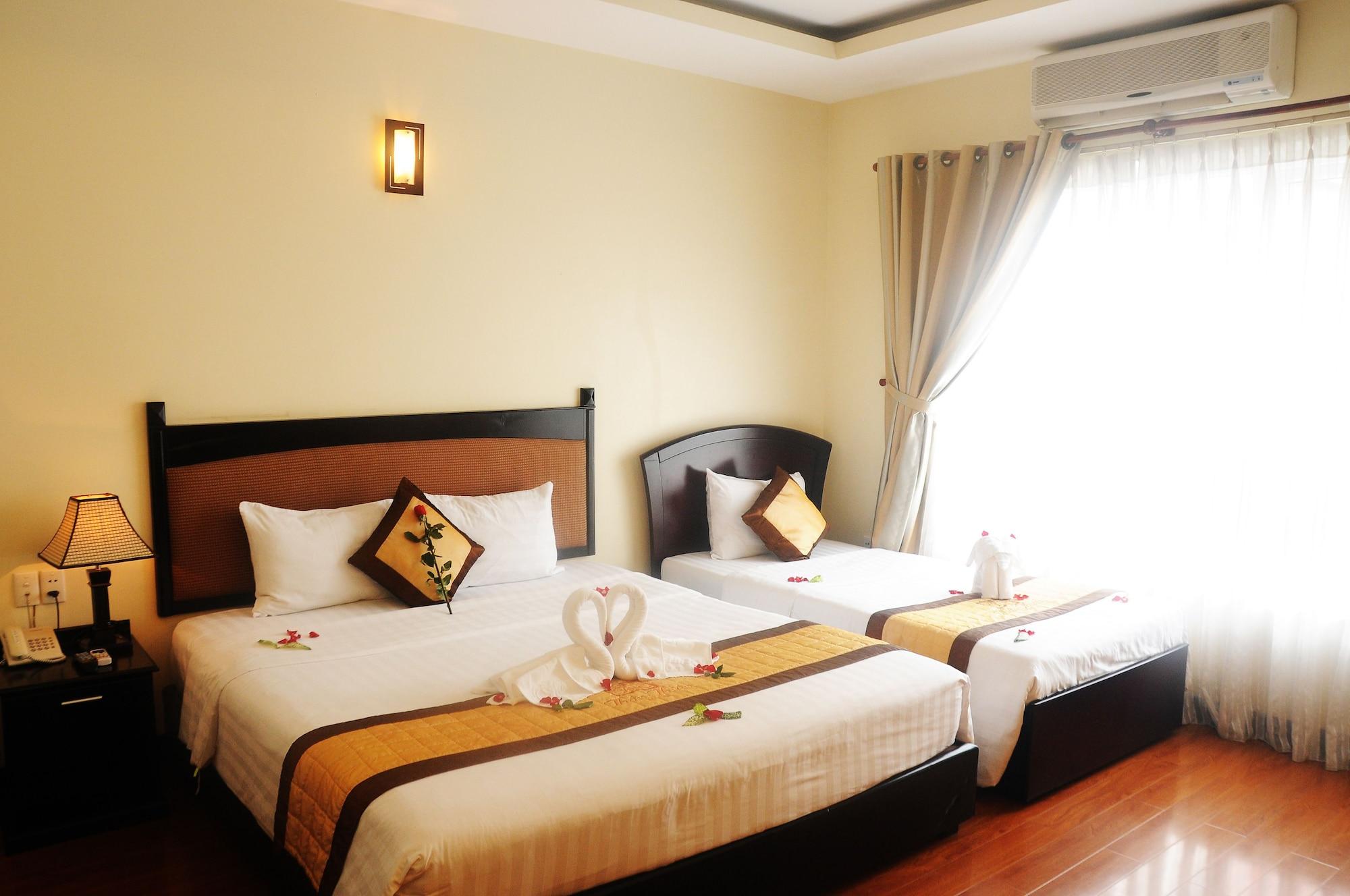 Than Thien - Friendly Hotel Hue Bagian luar foto