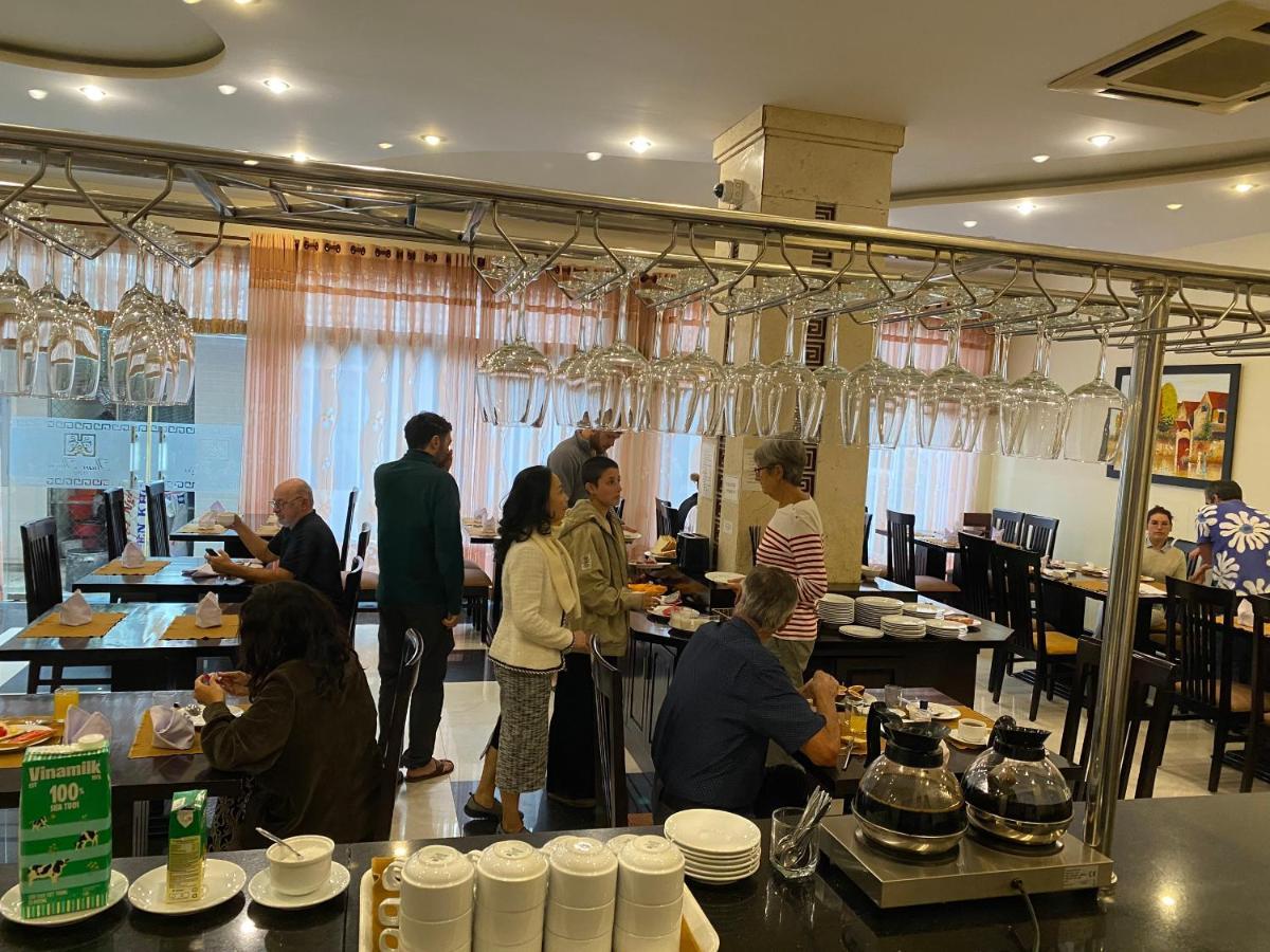 Than Thien - Friendly Hotel Hue Bagian luar foto