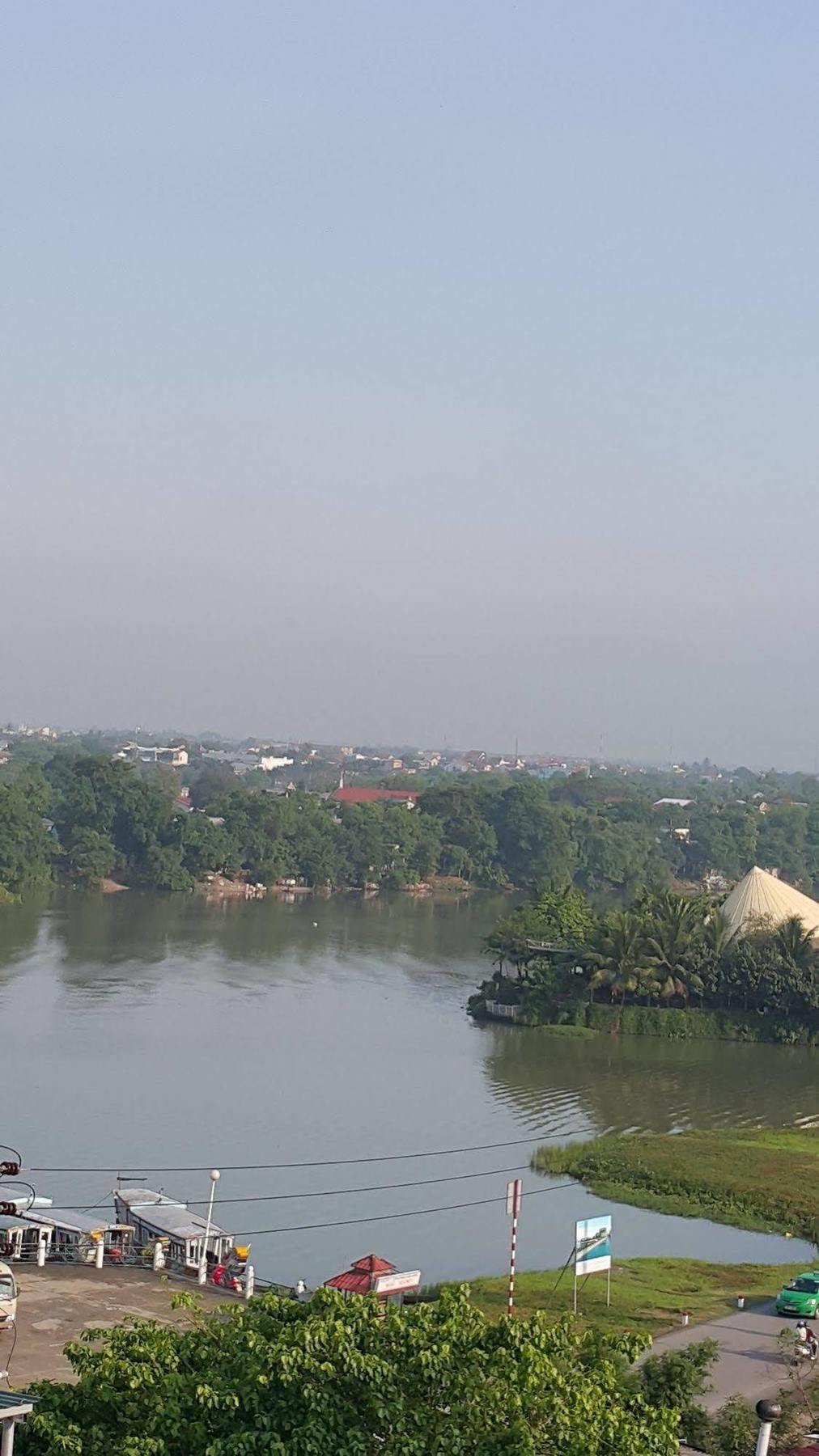 Than Thien - Friendly Hotel Hue Bagian luar foto