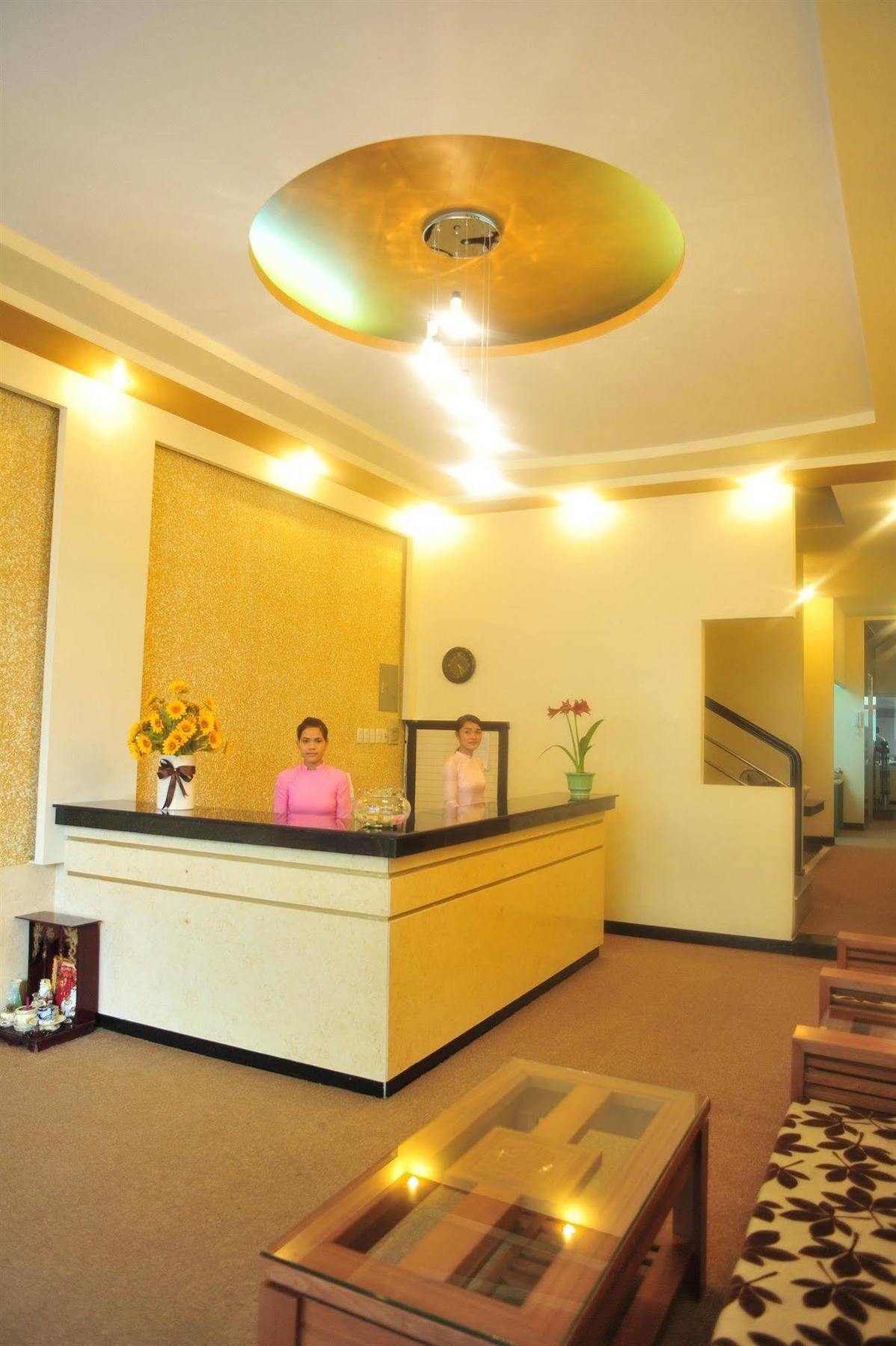 Than Thien - Friendly Hotel Hue Bagian luar foto